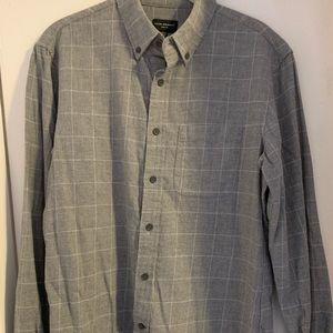 Club Monaco small slim fit 100% cotton super soft (flannel-like)